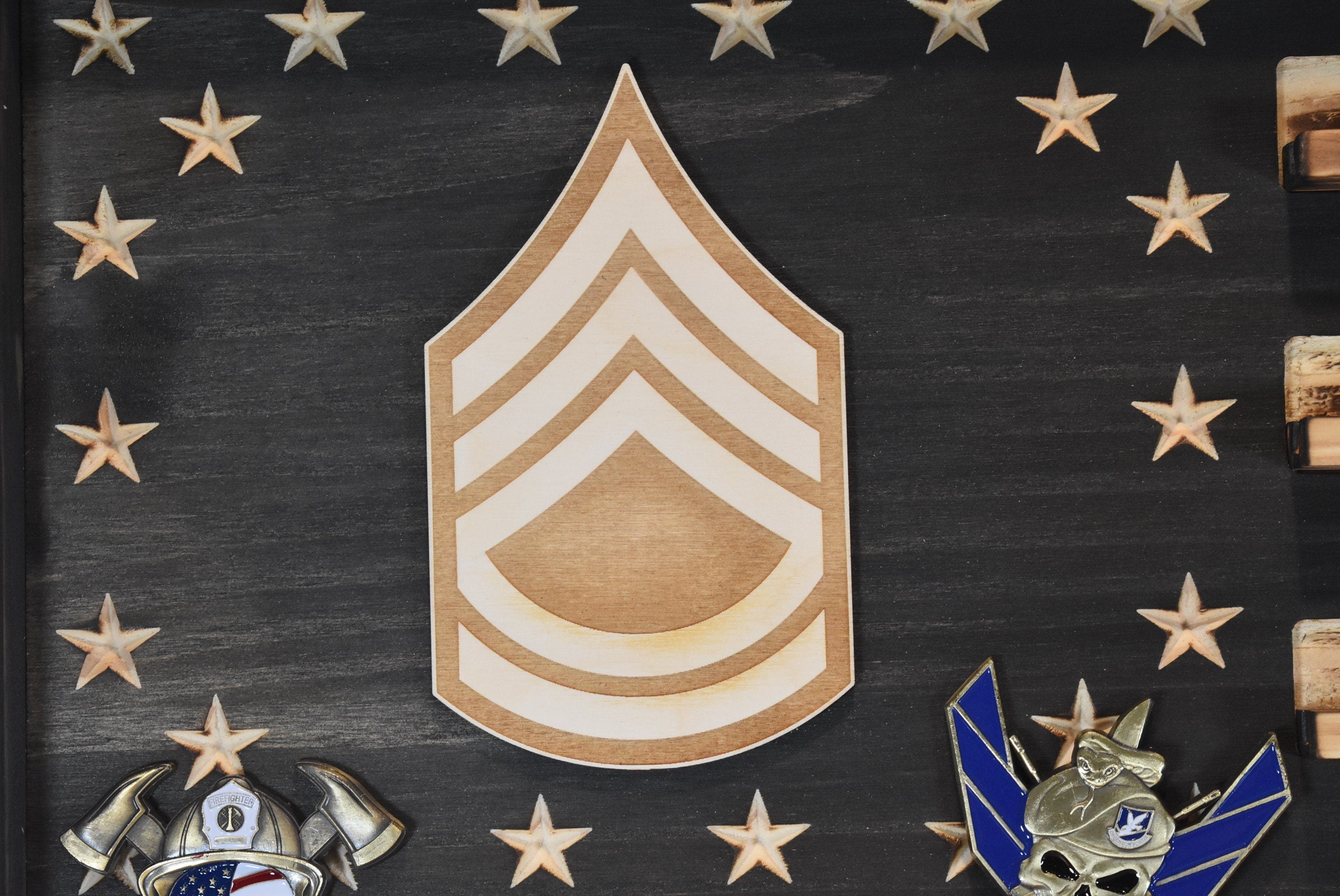 US Army Ranks Challenge Coin Display Rack Holder - Rustic American Flag -  SGT, SSG, E-7, E8
